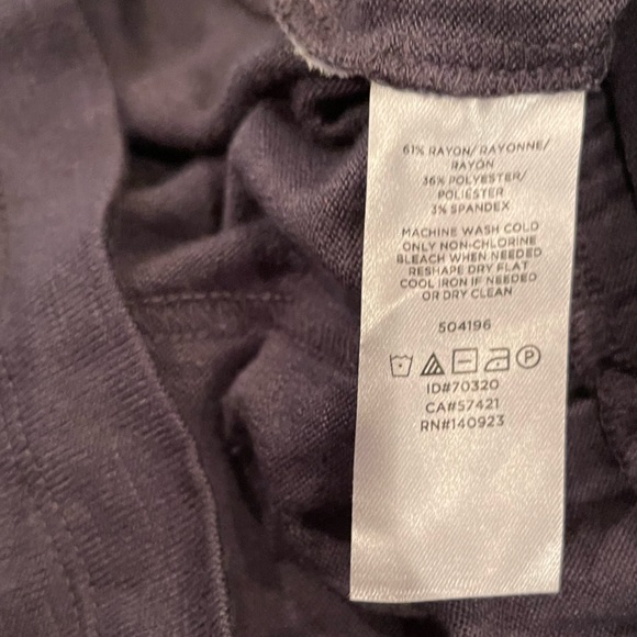 Lou and Grey L Short Jumper - Picture 5 of 5